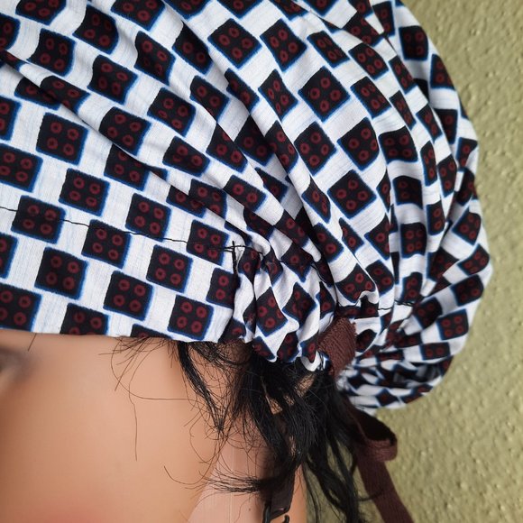 Scrubs/ Surgical Hats for Men and women - Picture 2 of 8